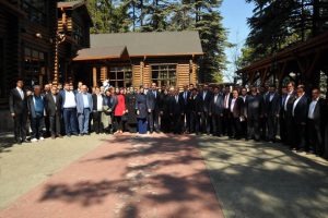 Konya'da AK Parti Milletvekillerinden destek turu