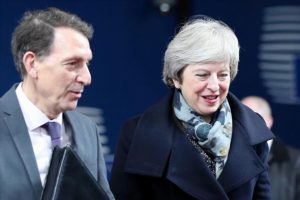 AB ile İngiltere Başbakanı May yeni Brexit tarihlerinde uzlaştı