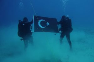 T&uuml;rk komandoların fotoğrafı Yunan medyasını rahatsız etti