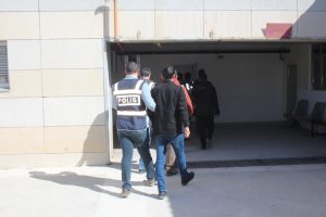 FET&Ouml; operasyonu: 5 ş&uuml;pheli adliyeye sevk edildi