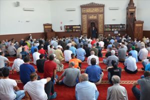 Yeni Zelanda'daki ter&ouml;r kurbanları i&ccedil;in Avustralya'da gıyabi cenaze namazı kılındı