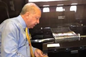 Erdoğan'dan mezunlara tebrik telefonu