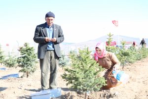Kırşehir'de şehitler hatıra ormanı a&ccedil;ıldı