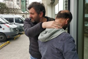 800 gram uyuşturucuyla yakalanan 2 şahsa adli kontrol