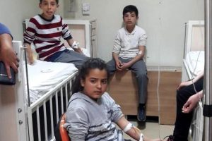 15 &ouml;ğrenci hastanelik oldu