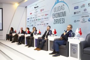 T&uuml;rk Telekom CEO'su Doany Bursa Uludağ Ekonomi Zirvesi'nde konuştu
