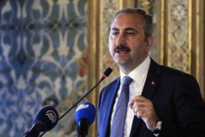 Bakan G&uuml;l'den sert tepki: T&uuml;rkiye'nin se&ccedil;imlerine karışmayan bir IMF kalmıştı