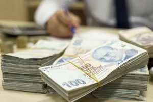 Damga ve yıllık gelir vergisi beyanname verme s&uuml;releri uzatıldı
