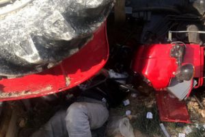 Trakt&ouml;r&uuml;n altında kaldı, 36 saat sonra kurtarıldı