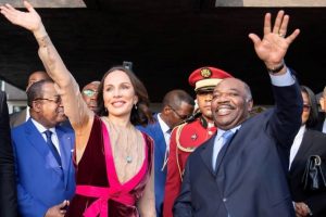 Gabon Devlet Başkanı Ali Bongo, &uuml;lkesine d&ouml;nd&uuml;
