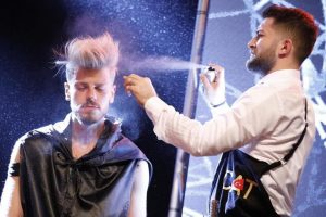 Antalya'da 'Bursa Show Time' r&uuml;zgarı