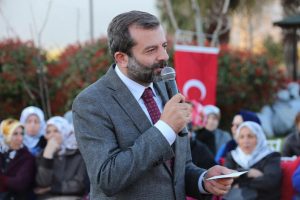 Bursa Gürsu Belediye Başkanı Işık, kadınlarla beş çayında buluştu