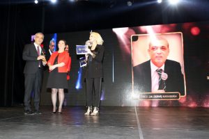 T&uuml;rk bilim insanına yapay zeka &ouml;d&uuml;l&uuml;