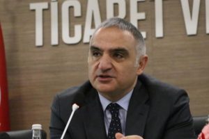 Bakan Ersoy: Turizmle ilgili bu ortamı fırsata &ccedil;evirmemiz gerekiyor