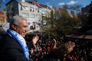 Bursa Büyükşehir Belediye Başkan Adayı Mustafa Bozbey: Bursa mavisiyle tekrar buluşaca