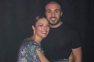 Ezgi Mola ev arıyor