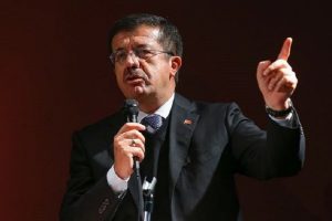 Zeybekci: İzmir h&uuml;k&uuml;metin verdiği kaynakları g&ouml;stermiyor