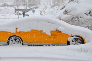 Hakkari'de kar yağışı olumsuz etkiledi