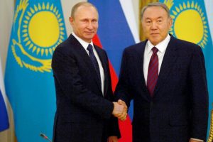 Peskov: Putin, Nazarbayev'in istifasını herkesten &ouml;nce &ouml;ğrendi