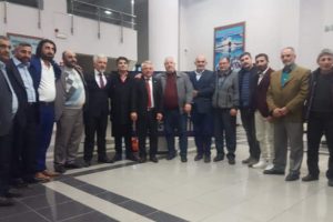Bursa Yıldırım Belediye Başkan Adayı Özbek seçim çalışmalarına gece de devam ediyor
