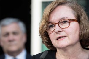 Fransa'da dikkat &ccedil;eken istifa