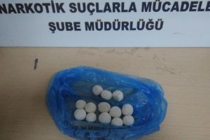 Uyuşturucu ticaretine 14 tutuklama