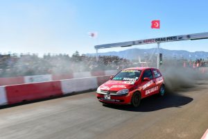 Antalya Kepez'de drag yarışları heyecanı