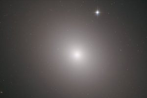 Hubble Teleskobu 'Messier 49 Galaksisi'ni fotoğrafladı