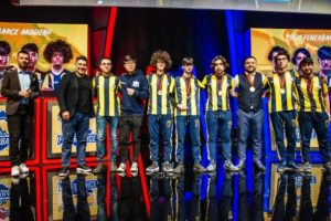 Akademi Ligi'nde şampiyon 1907 Fenerbah&ccedil;e Espor
