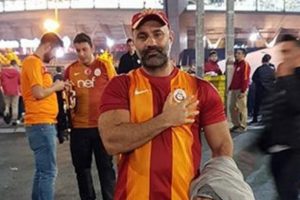Nişanlısını g&ouml;rmeye gittiği Ukrayna'da kalp krizi ge&ccedil;irerek &ouml;ld&uuml;