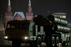 "ABD, T&uuml;rkiye'nin S-400 alımının NATO'yu sarsmasından korkuyor"