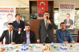 Cumhur İttifakı Yıldırım Belediye Başkan Adayı Oktay Yılmaz, Bursa'da esnafla buluştu