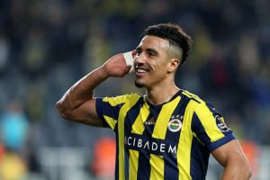 İşte Fenerbah&ccedil;e'nin Dirar kararı