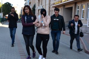 &Ccedil;anakkale'de fuhuş operasyonu: 2 g&ouml;zaltı