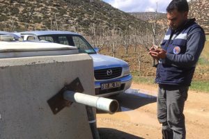 Vana hırsızları &ccedil;ift&ccedil;iyi bezdirdi
