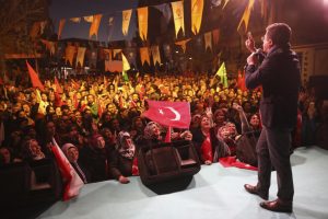 Zeybekci'den hayvan barınağı tepkisi: "İnsanı, insanlığından utandırır"