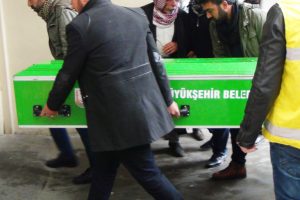 Otomobilin &ccedil;arptığı yaya hayatını kaybetti