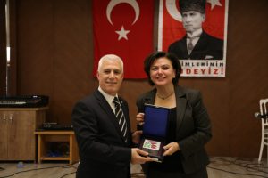 Bozbey'den Bursa Nil&uuml;fer Belediyesi y&ouml;netim kadrosuna teşekk&uuml;r