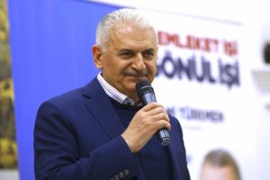 Binali Yıldırım: Anlayışımda hizmette siyaset olmaz