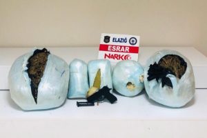 Elazığ'da uyuşturucudan 2 ş&uuml;pheli tutuklandı