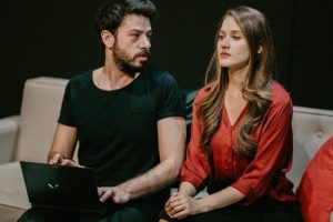 '&Ccedil;ok Satanlar', Tiyatrolar G&uuml;n&uuml;'nde perde a&ccedil;acak