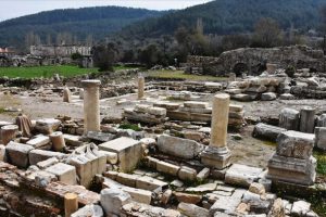 K&uuml;lt&uuml;r ve Turizm Bakanı Ersoy: Stratonikeia, ikinci bir Efes olabilir