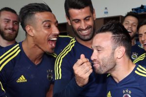 Fenerbah&ccedil;e'ye iki m&uuml;jde birden!
