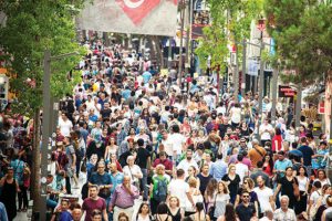 Turisti kandıran yandı... Caydırıcı yaptırımlar geliyor!