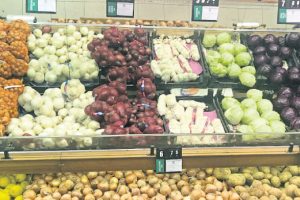 Sarımsağın fiyatı Taşk&ouml;pr&uuml;'de 6, markette 39 TL