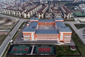 Bursa'da uluslararası vizyona sahip &ouml;ğrenciler yetiştirebilmek i&ccedil;in vakıf kuruluyor
