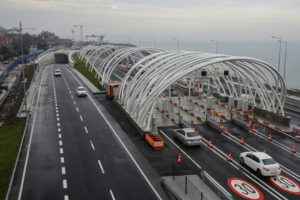 Avrasya T&uuml;neli'nden ge&ccedil;iş yapan ara&ccedil; sayısı 35 milyona yaklaştı