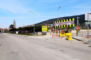 Bursa Dobruca - İnkaya yoluna tabelalı &ouml;nlem