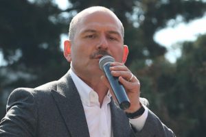 Bakan Soylu: Onlara g&uuml;zel bir se&ccedil;im hediyesi verdik