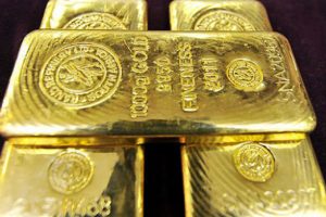 Altının kilogramı 230 bin 600 liraya geriledi